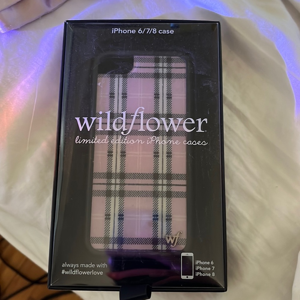 Purple clueless wildflower case 💜💜